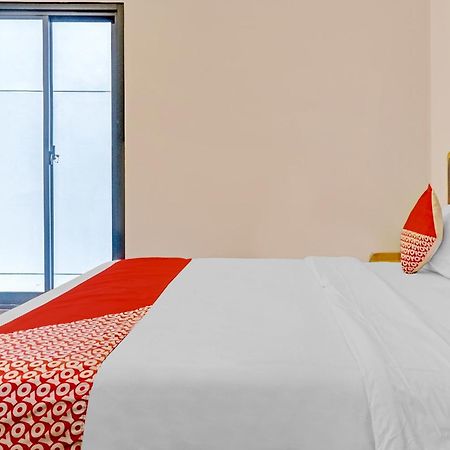 Super Oyo Capital O 90635 Tango Juliet Residence Jakarta Extérieur photo