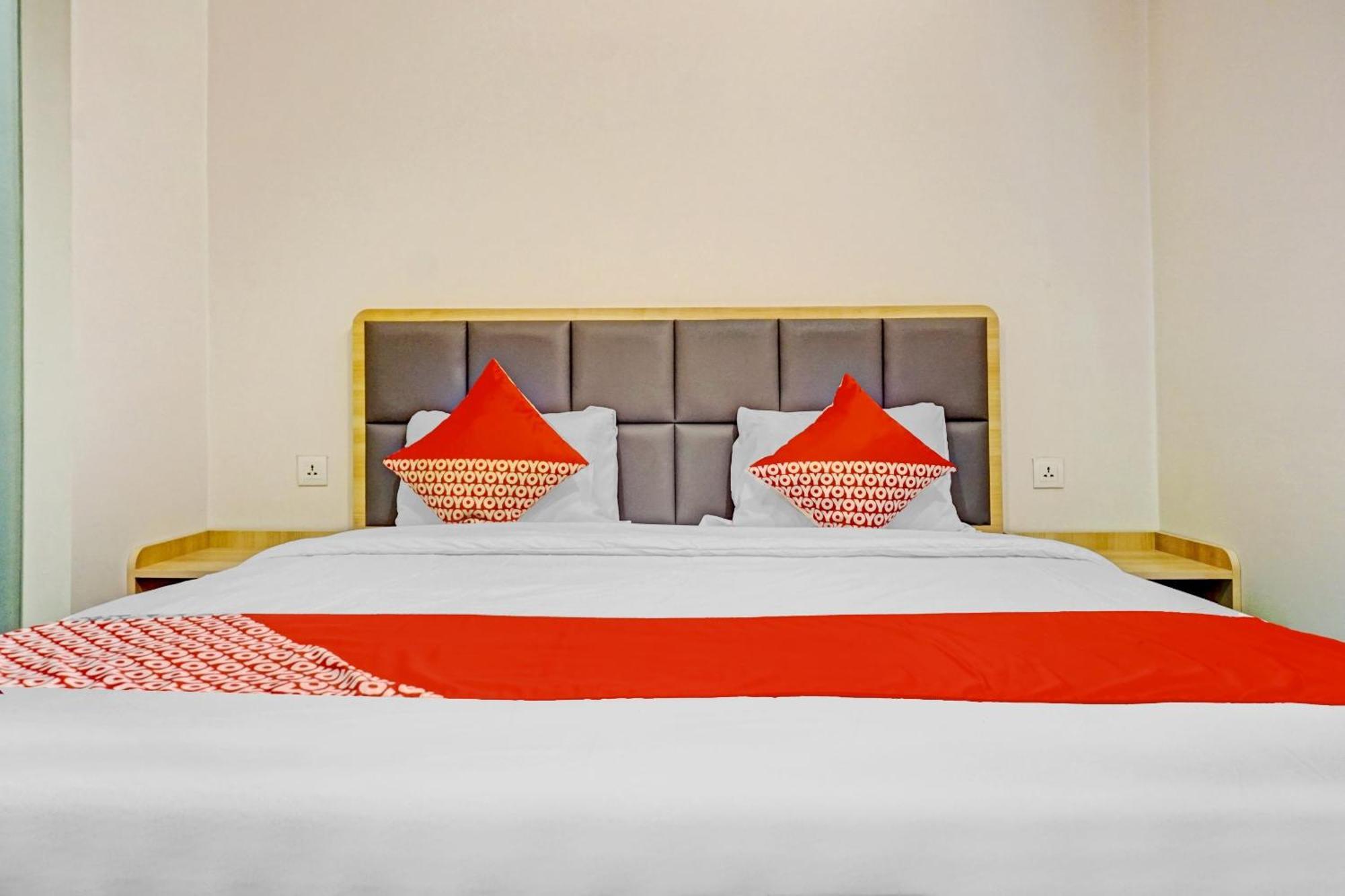 Super Oyo Capital O 90635 Tango Juliet Residence Jakarta Extérieur photo