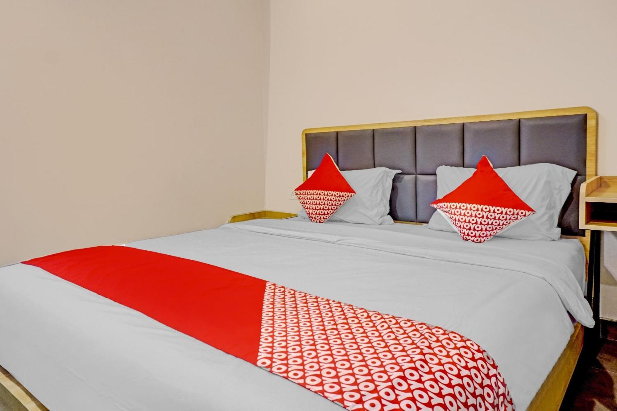 Super Oyo Capital O 90635 Tango Juliet Residence Jakarta Extérieur photo