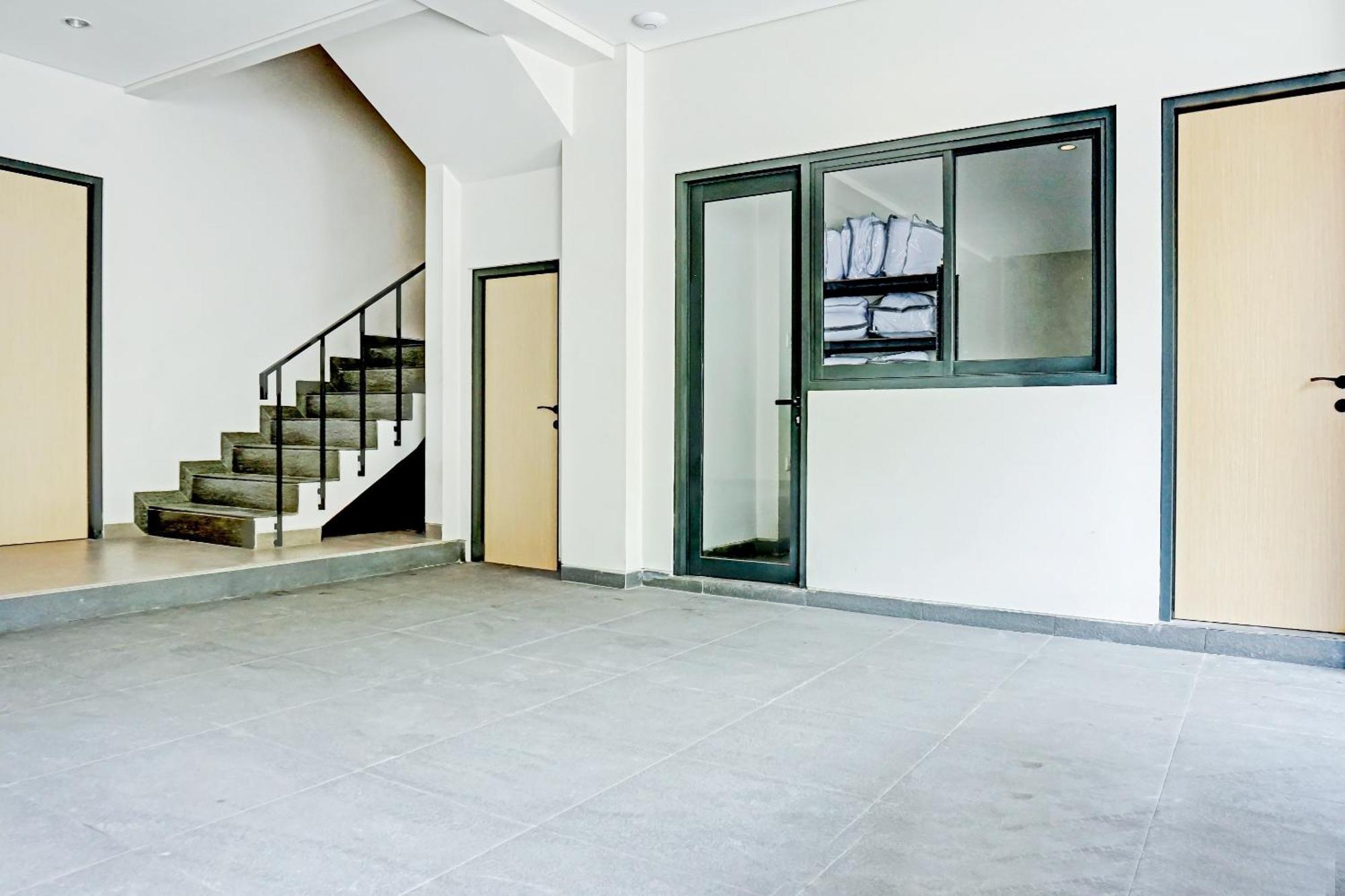 Super Oyo Capital O 90635 Tango Juliet Residence Jakarta Extérieur photo