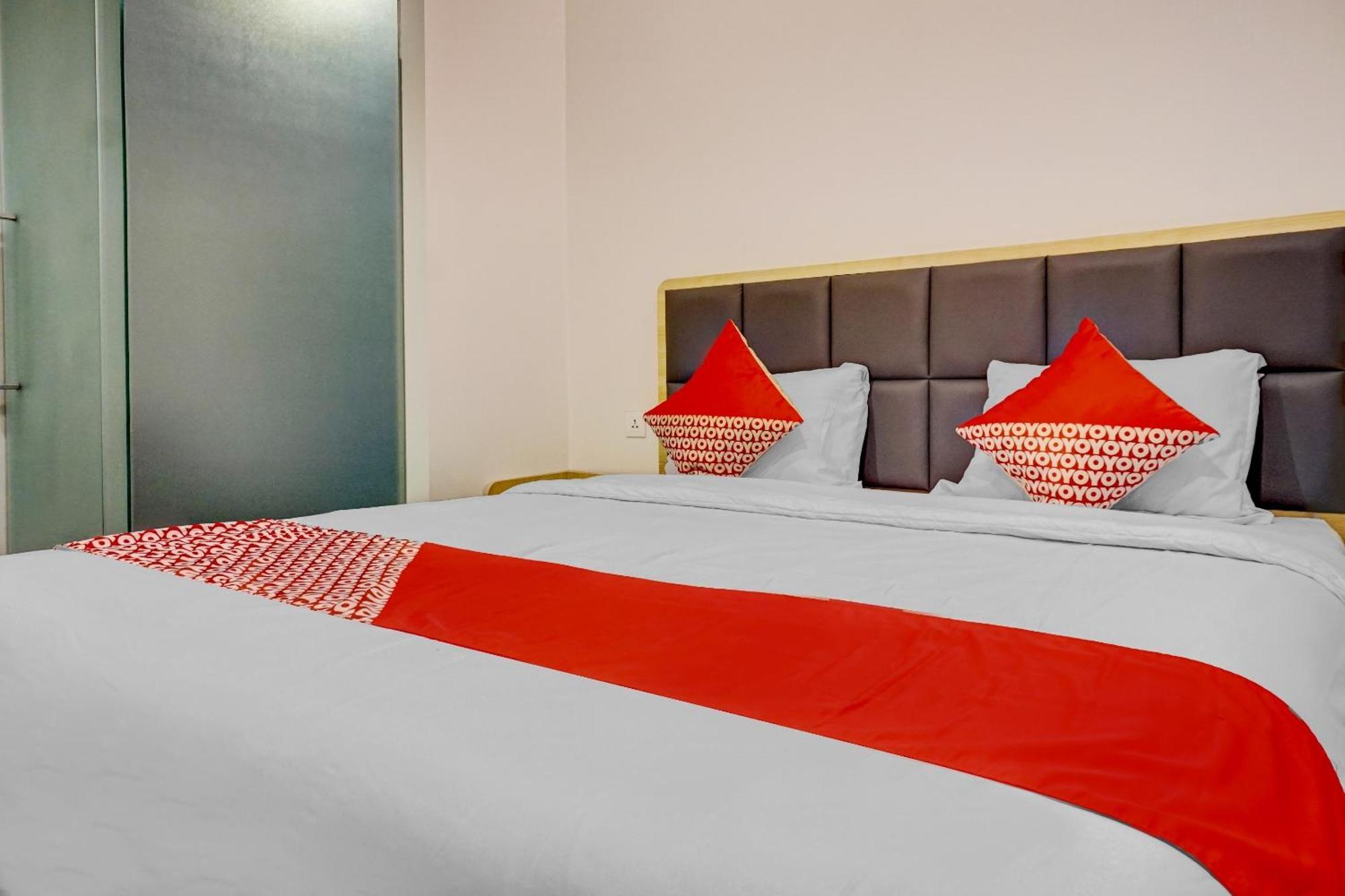 Super Oyo Capital O 90635 Tango Juliet Residence Jakarta Extérieur photo