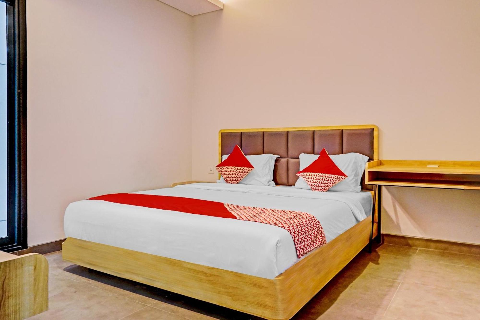 Super Oyo Capital O 90635 Tango Juliet Residence Jakarta Extérieur photo
